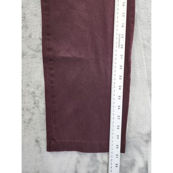 Dockers Flat Front Mid Rise Trouser Pants Size 30 Burgundy Purple Stretch Office - Picture 8 of 10